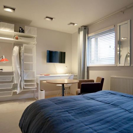 2 Homestay Guest Rooms Huntingdon Eksteriør billede