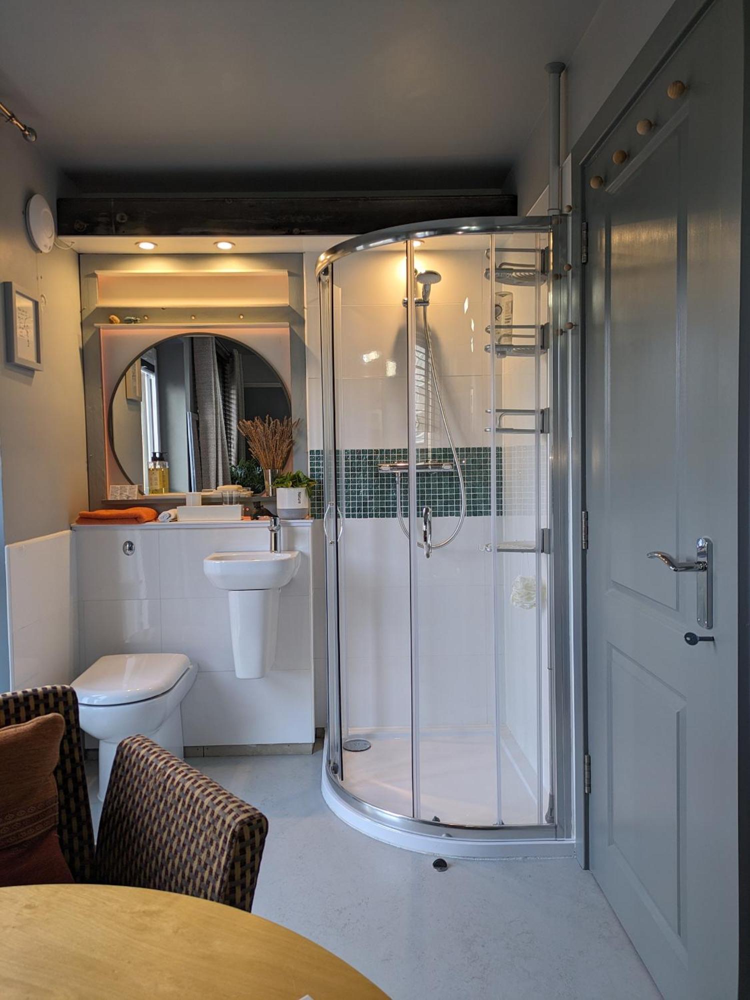 2 Homestay Guest Rooms Huntingdon Eksteriør billede